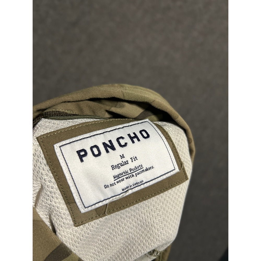 Poncho magnetic pockets regular fit medium button up shirt camouflage read - Picture 4 of 9
